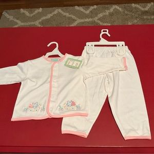 NWT Playette size  18 month baby girl outfit